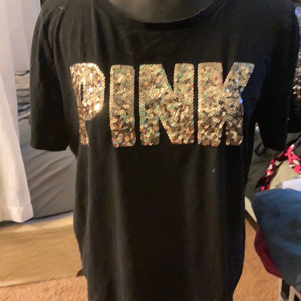 Pink t shirt